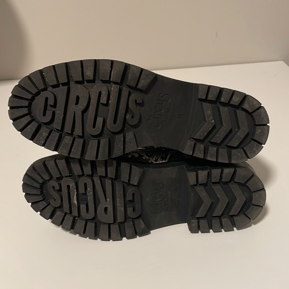 Circus by Sam Edelman Giovanny black lace up snakeskin combat boots sz 7.5 - Picture 6 of 8